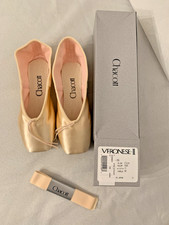 NIB Chacott Veronese II Pointe Shoes Pink Size 23 C Medium Shank