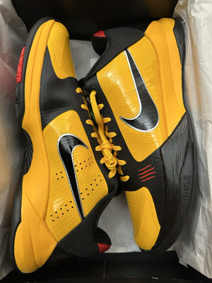 Size 11 - Nike Zoom Kobe 5 Protro Bruce Lee 2020.