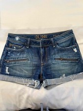 Pre Owned DL1961 Women Stella Denim Shorts Size 28 In Great Condition 