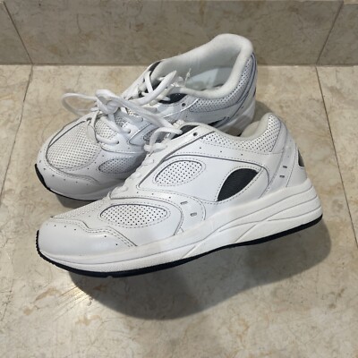 NWOB Drew Flare Mens 8 N Therapeutic Shoes White/Black Leather Sneakers Diabetes