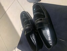 Prada dress shoe / brush leather / front emblem 