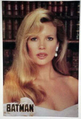 Batman/Vicki Vale Original 1989 Batman Movie Poster- 23x34- K Basinger