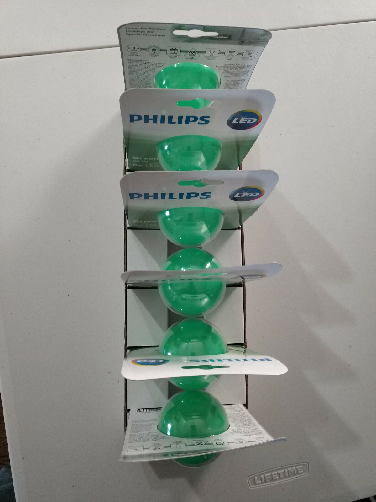 Lot Of 6 PHILIPS Party LED Green Light Color Bulb A19 Bulb Shape 8W 120V New