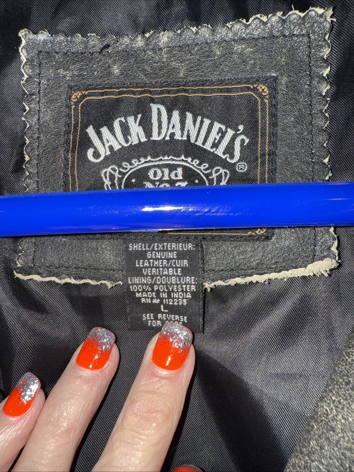 Jack Daniel’s Vintage Distressed Leather Biker Motorcycle Jacket Size