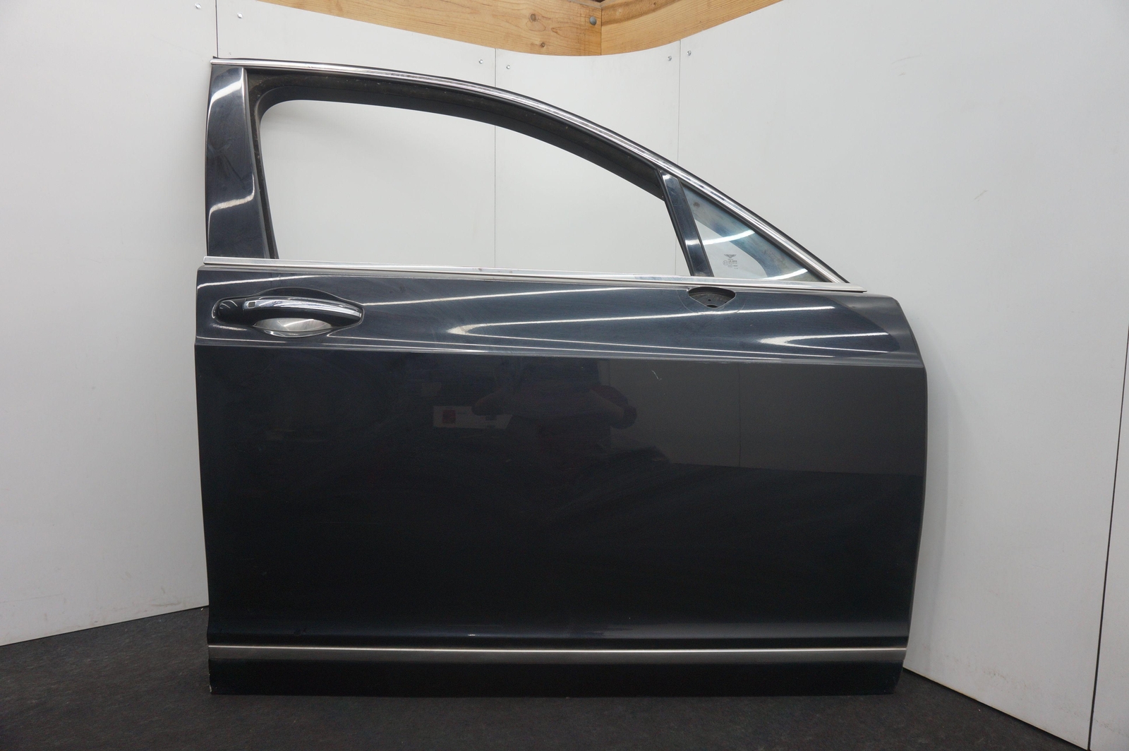 Front Right Passenger Door Shell Bentley Continental Flying Spur 2006-12 *Note
