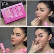 Beauty Vault Pink 5-Piece Brightening & Revitalizing Skin Care Set 3pcs set