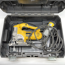 DeWalt DW331K Heavy Duty Jigsaw / Corded / Cased