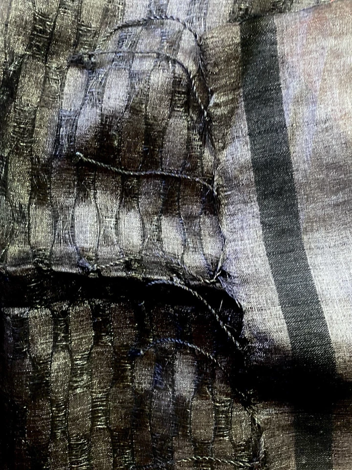 Fabindia Scarf Stole Khadi Tassel Black 100% Tussar Silk Bollywood NWT - Image 4 of 4