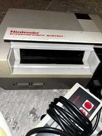 Nintendo Entertainment System Console w/ Controllers, Super Mario Bros. 3 & NES&hellip;