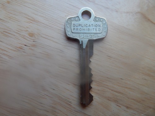 BEST LOCK KEY - C101 USED CONDITION