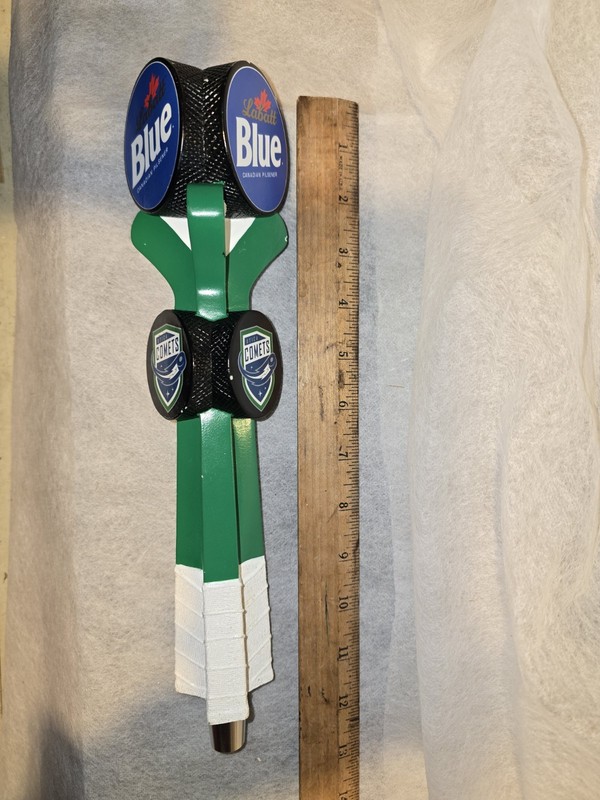 LABATT BLUE USA Ice HOCKEY STICK Puck DRAFT BEER TAP HANDLE Keg Utica Comets Win