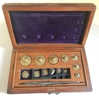 E&A EIMER & AMEND N.Y. USA VINTAGE RARE SET OF APOTHECARY BRASS WEIGHTS IN BOX
