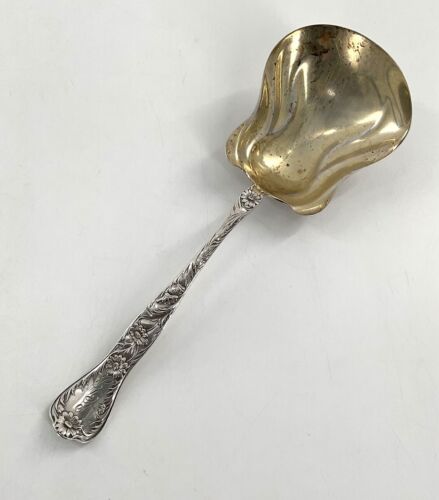 Antique Marguerite by Gorham Sterling Silver Berry Spoon 8 3/4” - Afbeelding 1 van 6