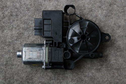 Org Audi A3 8V Q2 VW Golf 7 Facelift Fensterhebermotor 5Q0959812D hinten rechts