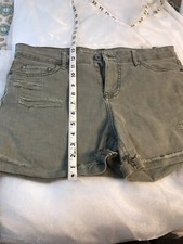 Vanilla Star Shorts 11 green Denim Midi Boyfriend Solid Distressed Mid-Rise