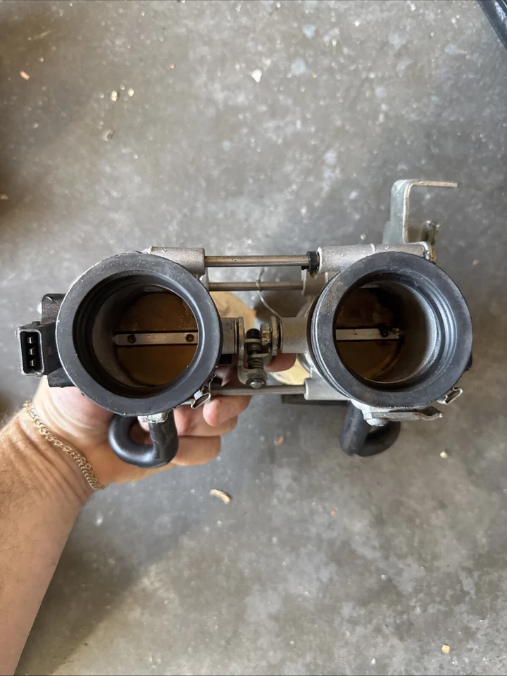 Carrocerias de acelerador abs padrão 2014 BMW F800GS fabricante de equipamento original - Imagem 3 de 3