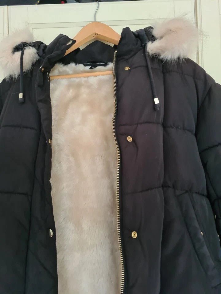 TOPSHOP Womens Black, Faux Fur Lined, Quilted, Puffer Jacket, SIZE 10, Exc Cond - Imagem 3 de 4