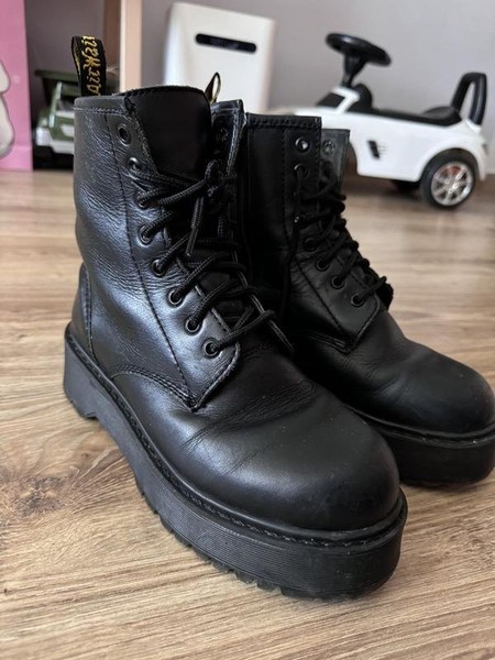 Women Dr. Martens Boots Black Leather 37 #3K93