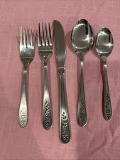 Rogers Floral Mist Stainless Korea 5 Piece Settings