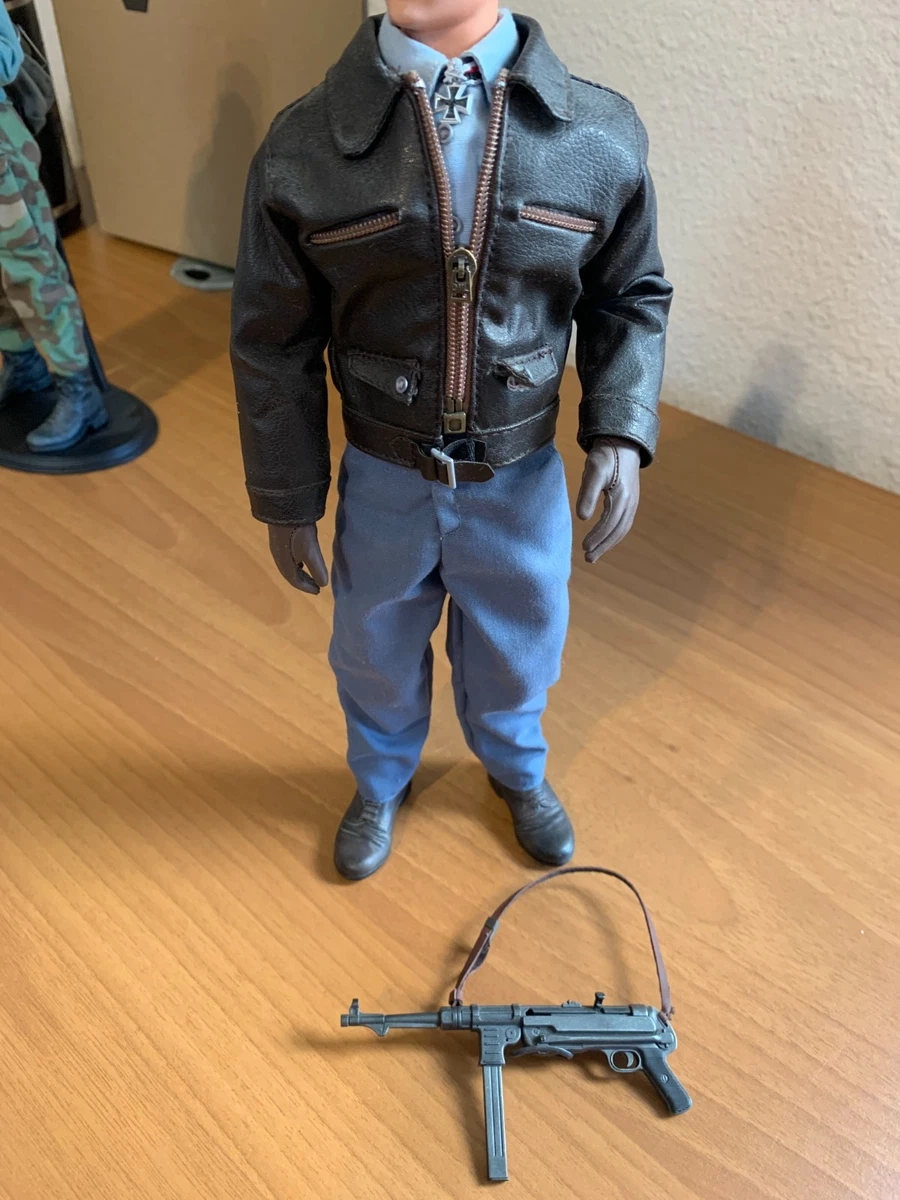 Dragon 1/6 WWII German Soldier Action Figure Black Leather Jacket MP40 DML 12"