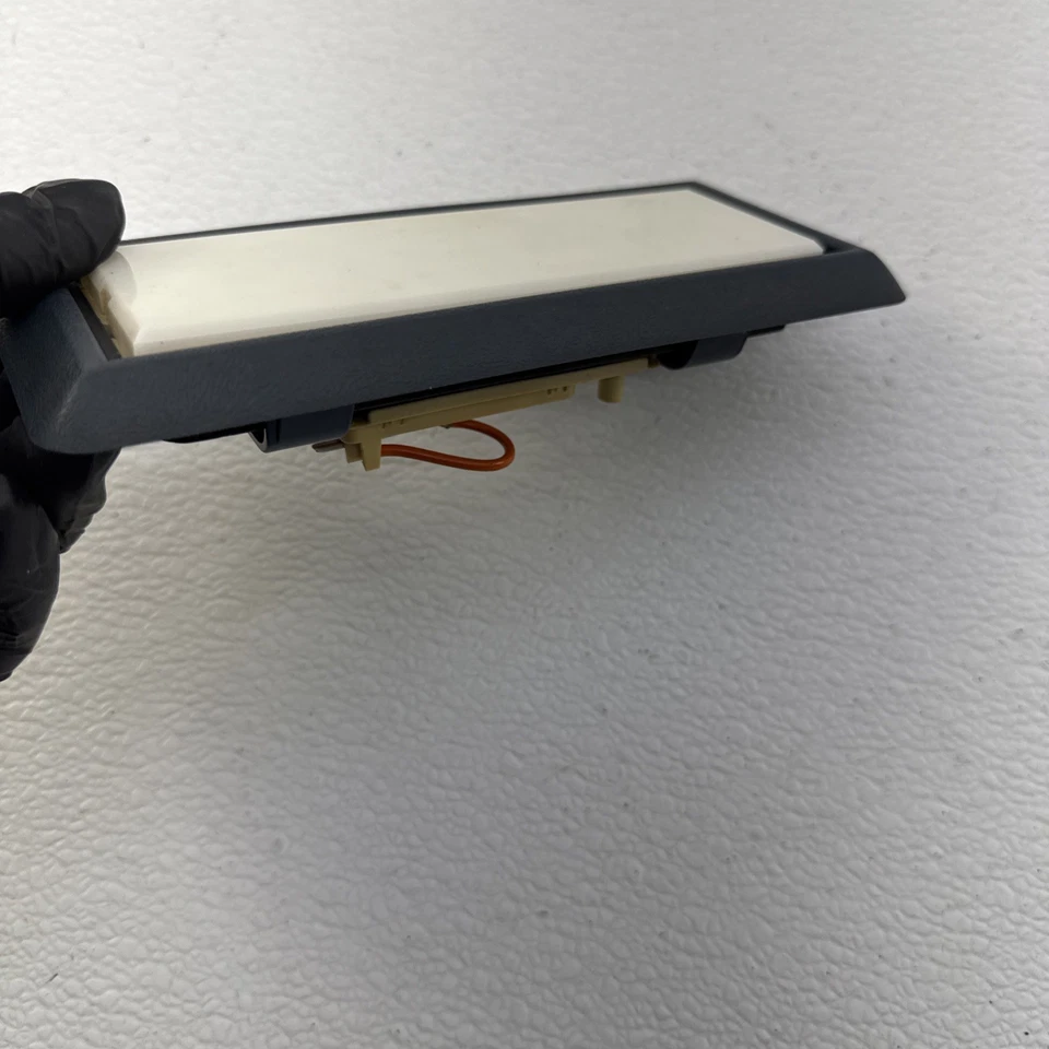 Luz de lectura Silverado 88-91 Chevy GMC camioneta cabina domo AZUL OEM OBS Domelight Foto 4 de 4