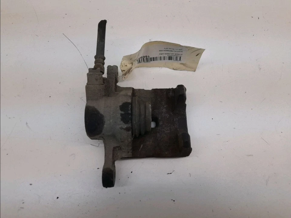 etrier de frein arrière gauche subaru IMPREZA 3/5 portes (GR, GH, G3) 26692FG0 - Photo 2/2