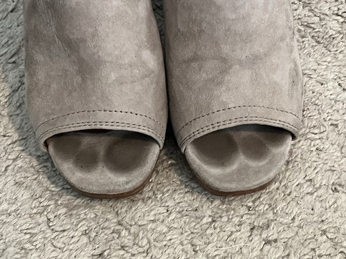 Frye Blake Gray Taupe Suede Peep Toe Mules Size 8.5 Block Heel - Picture 2 of 17