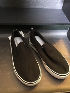 old navy black slip on shoes