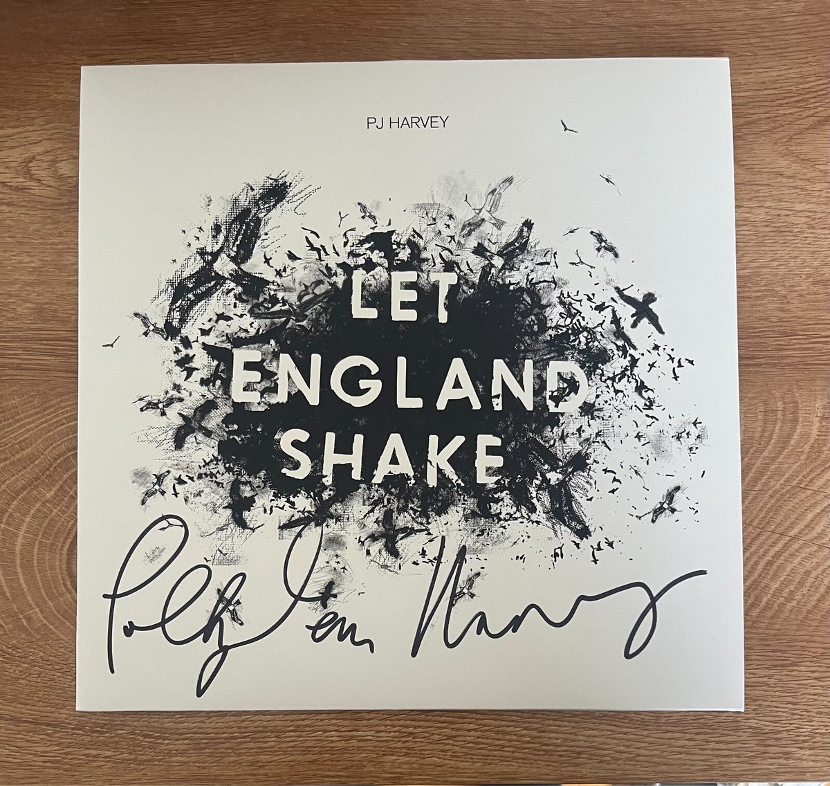 PJ HARVEY * signed vinyl album * LET ENGLAND SHAKE * POLLY JEAN