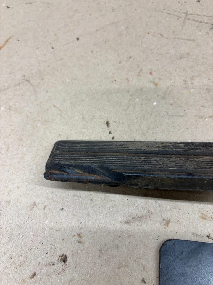 1966 66 1965 65 GALAXIE GALAXY LTD GAS THROTTLE PEDAL ASSEMBLY CABLE DRIVE V8 OE - Image 3 of 4