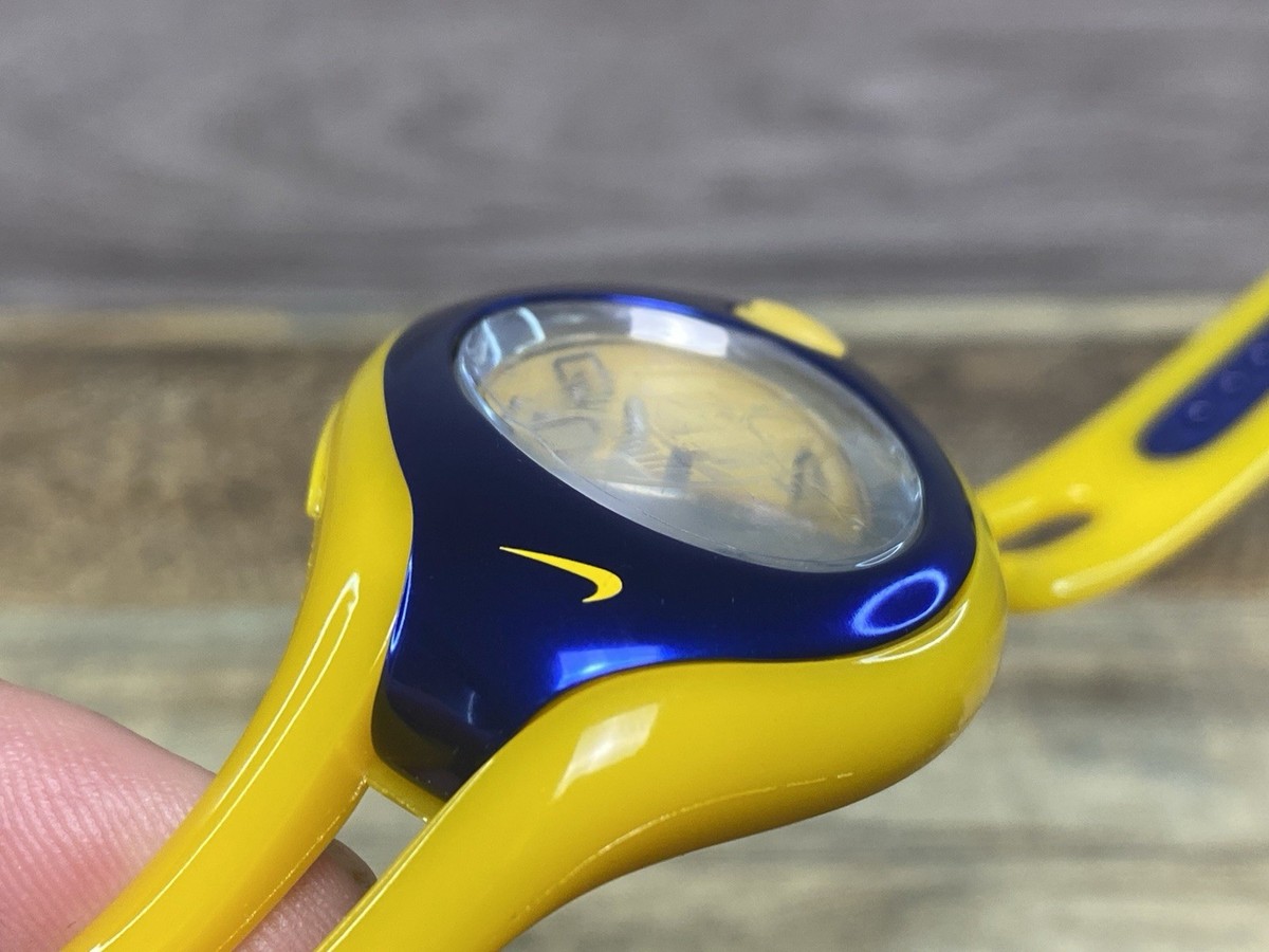 稼働✨ NIKE TRIAX SWIFT 反転液晶 デジタル 腕時計 ゴールド Nike Triax Swift WR0090 | eBay