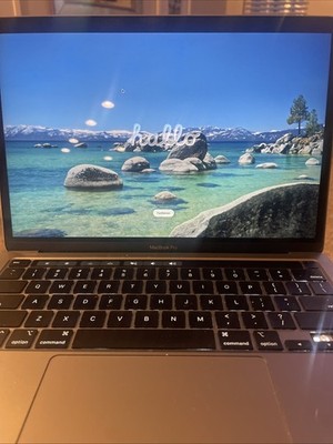Apple MacBook Pro 13 M2 2022 8 GB RAM Serial Number KX27DQQRX9