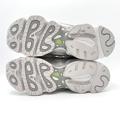 Size 13 Men's New Balance 1000 Sneakers M1000DI White Silver