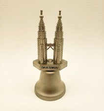 Twin Towers Meyal Petronas MALAYSIA Small Bell Skyscraper Souvenir Decor RARE 