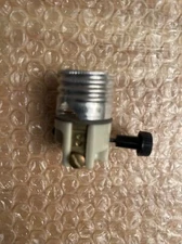VINTAGE CIRCLE F Interior For 3-Way Bulb Turn knob Lamp Socket NEW OLD STOCK