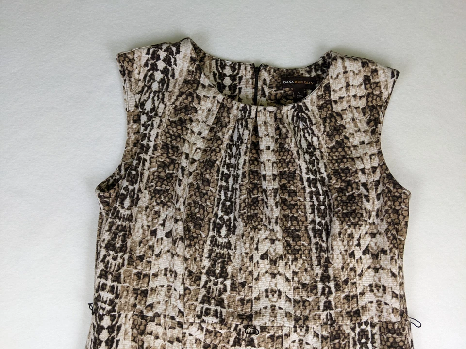 Vestido para mujer Dana Buchman talla 14 beige estampado funda tejido elástico Foto 3 de 4