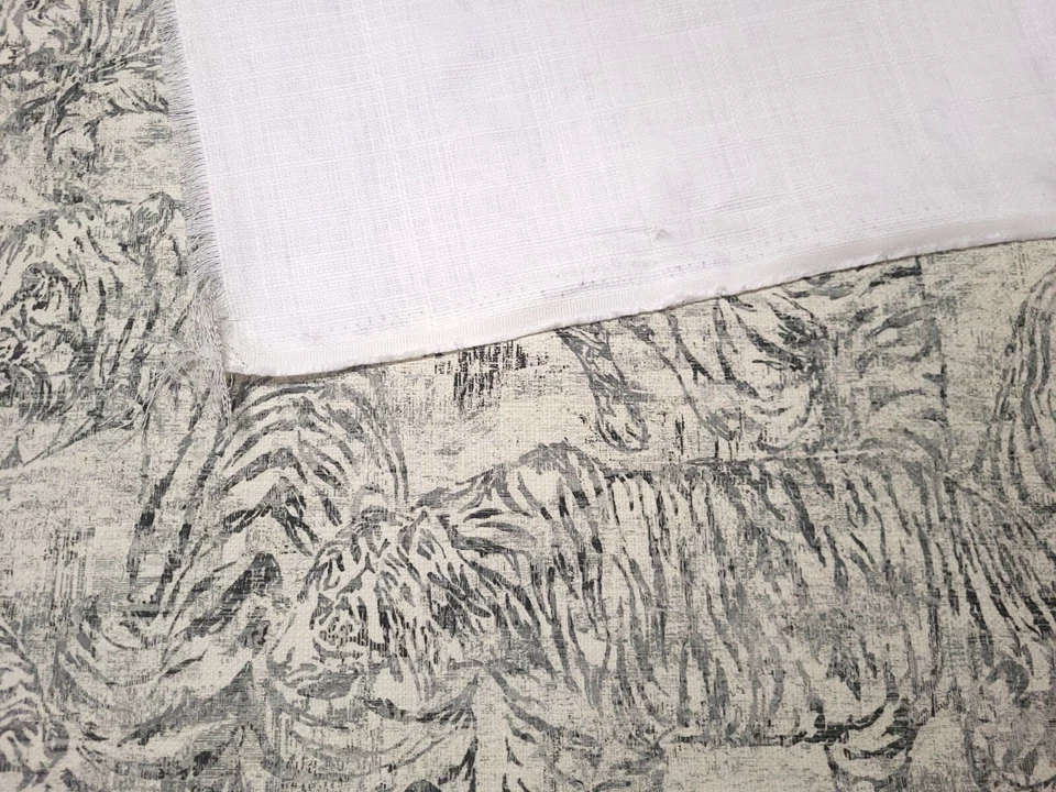 Tela P Kaufmann PROWL PEWTER Negro Blanco Tigre Diseñador Estampado Cortinas Uph Foto 2 de 4