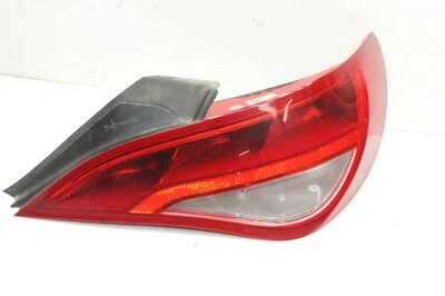 MERCEDES-BENZ CLA Coupé C117 Feu Arrière Droit A1179061800 Essence 2013 RHD - Photo 1/4