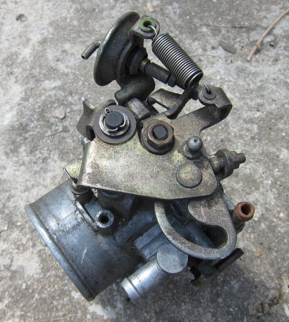 トシ s-l400.jpg
