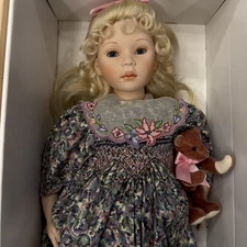 Pauline Bjonness-Jacobsen Limited Edition 26/950 Porcelain Doll SYBELLA