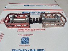 MKS BMX-7 PEDALS OLD SCHOOL Red 1/2
