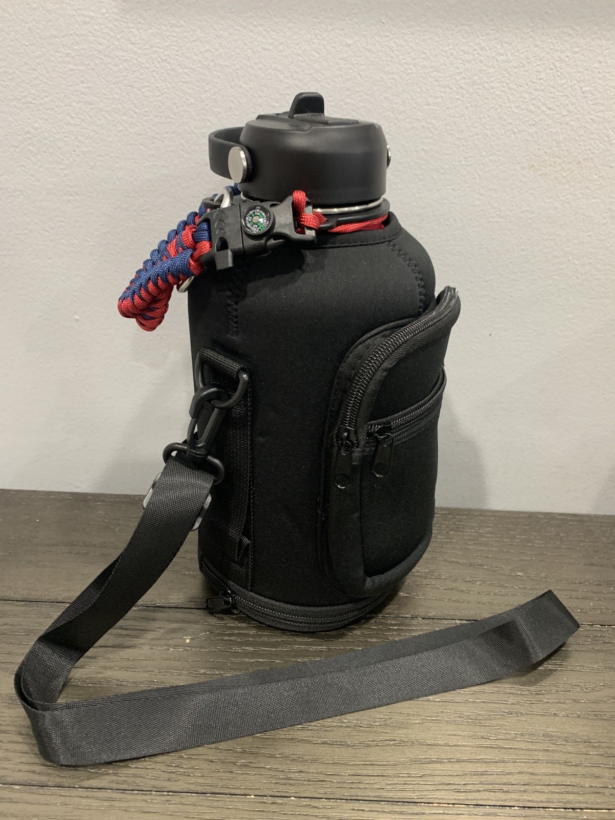 Insulated With Straw & Lid And Carrying Pouch, Compass New