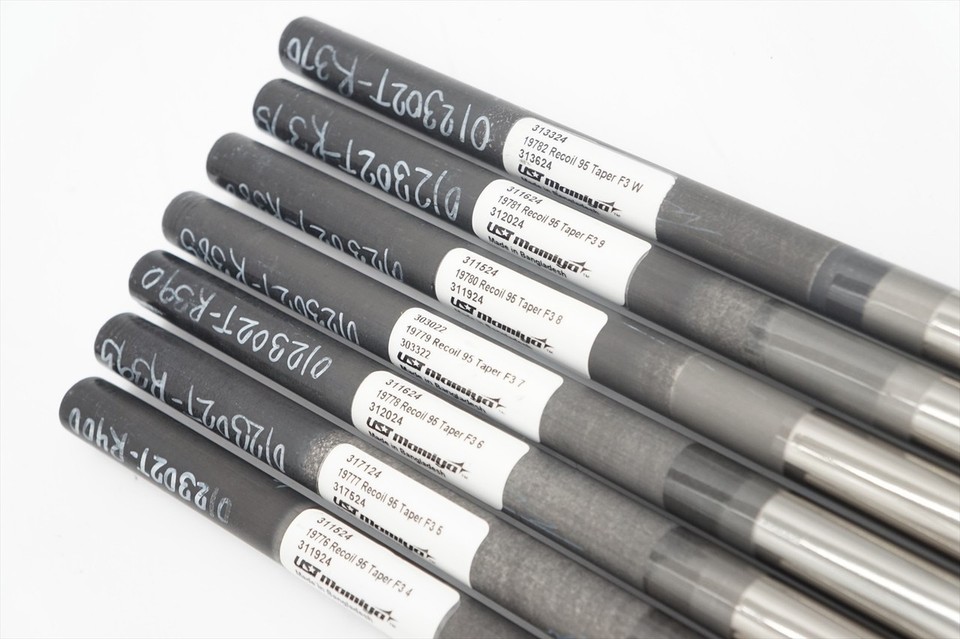 Set Aste Da Ferro In Grafite UST Mamiya Helium Nanocore – Flessibile Regolare F3, Punta .355 - Foto 4