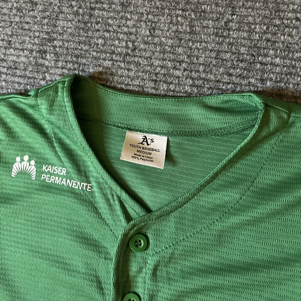 Camiseta de atletismo Oakland talla mediana juvenil hogar blanco logotipo béisbol MLB Foto 2 de 4