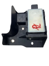 2021-2023 KIA SORENTO LEFT REAR BLIND SPOT RADAR SENSOR MODULE UNIT W/ BRACKET