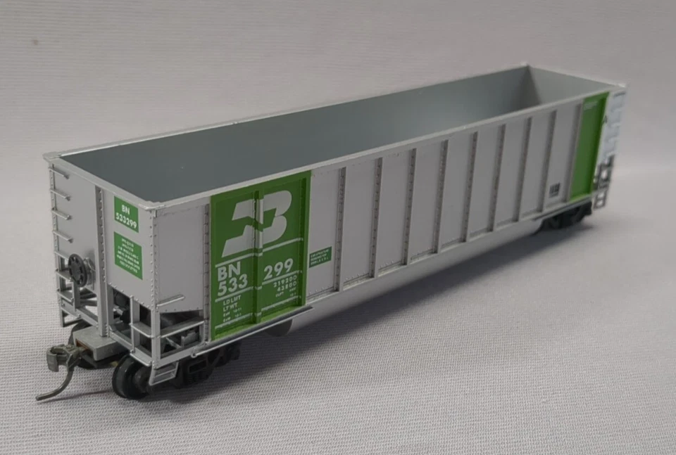 HO Scale  Walthers  BURLINGTON NORTHERN  Bethgon ~ Coal Porter   BN 533299 - Image 2 of 4