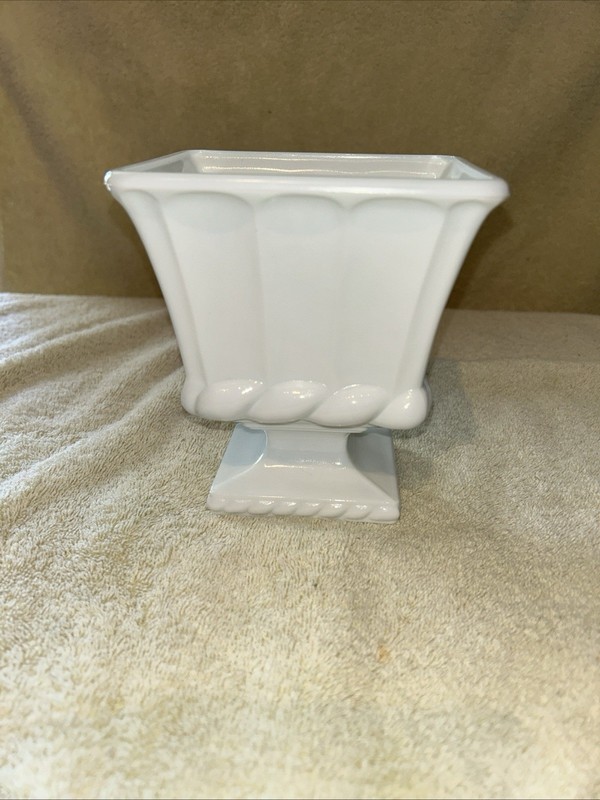 Vintage Milk Glass 5.75” Pedestal Base Urn Planter Twisted Ribbon Border