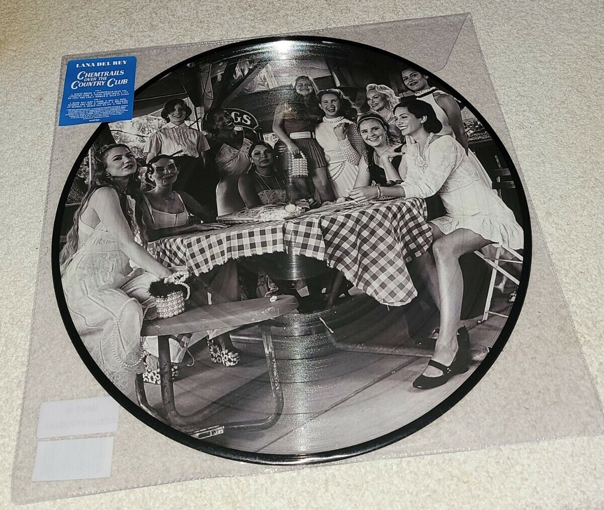 Lana Del Rey  Chemtrails Over the Country Club  Exclusive Picture Disc Vinyl LP