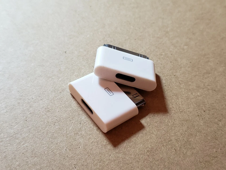 🔥Lote de 2 adaptadores de 8 pines iPhone 5/6/7/8 a 30 pines para iPhone 4S iPad 2 3 🔥 Foto 4 de 4