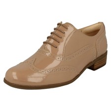 henderson cute clarks